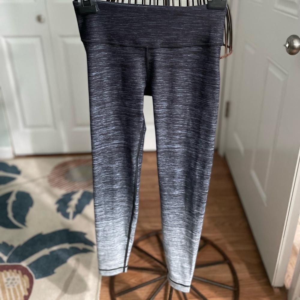 Wear It To Heart Ombre leggings